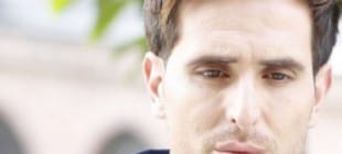Enes Kaya Kimdir