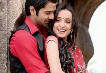 Bir Garip Aşk Dizisi