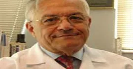 Dr. Kadir Tuğcu Kimdir