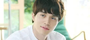Lee Dong Wook Kimdir