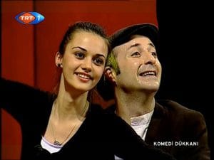 hande-soral-komedi-dukkani