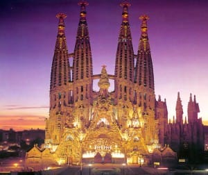 la-sagrada-familia-barcelona