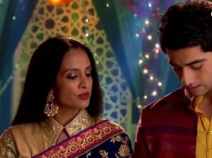 suchitra-pillai-kimdir