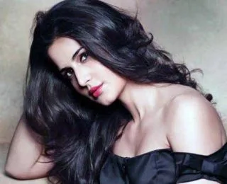 Katrina Kaif Kimdir