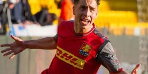 Emre Mor kimdir