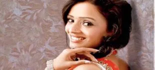 Parul Chauhan Kimdir