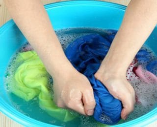 Çıkmayan Sinir Bozucu Lekelere Son