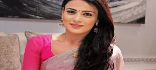 Radhika Madan Kimdir