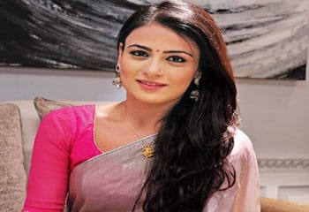 Radhika Madan Kimdir