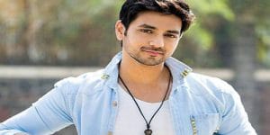 Shakti Arora Kimdir