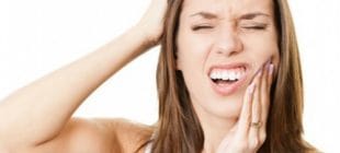 Diş Ağrısına İyi Gelen 8 Etkili Yöntem