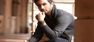 Vibhav Roy Kimdir