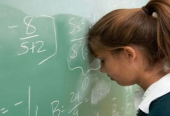 Disleksi (Öğrenme Bozukluğu) Belirtileri ve Tedavisi