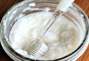 Evde Doğal Diş Macunu Nasıl Hazırlanır