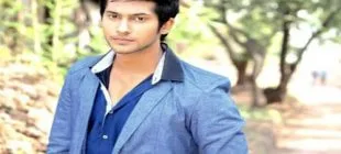 Namish Taneja Kimdir