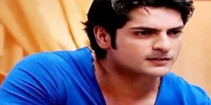 Ashish Kapoor Kimdir