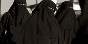 Suudi Arabistan’da Kadın Olmak