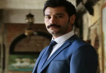 Uğur Güneş Kimdir