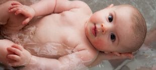 Bebek Banyosu Hakkında Herşey