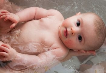 Bebek Banyosu Hakkında Herşey
