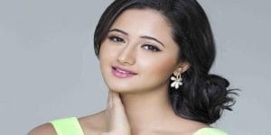 Rashami Desai Kimdir