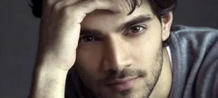 Sooraj Pancholi Kimdir
