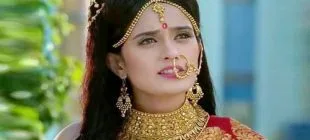 Pankhuri Awasthi Kimdir