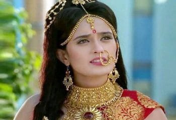 Pankhuri Awasthi Kimdir