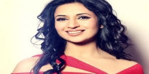 Divyanka Tripathi Kimdir