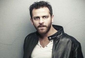 Erkan Kolçak Köstendil Kimdir