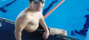 Milli Yüzücü Emre Öztürk Kimdir