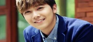 Lee Hong-gi Kimdir