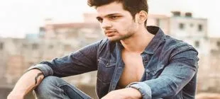 Yuvraj Thakur Kimdir