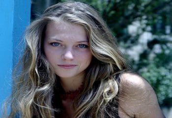 Aleksandra Nikiforova Kimdir