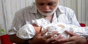 Bebeğe İsim Koyarken Bebeğin Kulağına Ezan ve Kamet Nasıl Okunur
