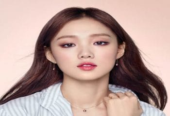 Lee Sung-kyung Kimdir