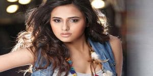 Nisha Nagpal Kimdir