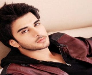 Imran Abbas Naqvi Kimdir