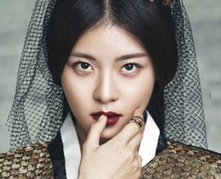 Ha Ji Won Kimdir