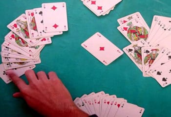 King Oyunu Nasıl Oynanır