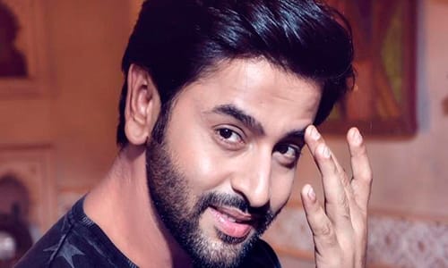 Shashank Vyas Kimdir