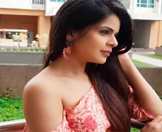 Jigyasa Singh Kimdir