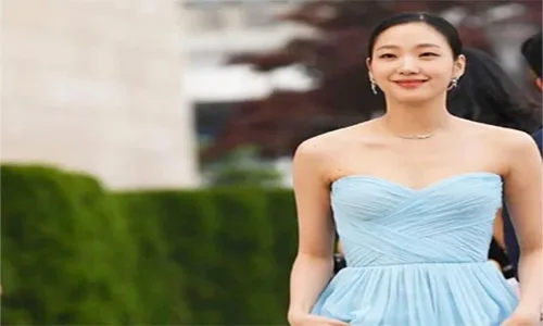 Güney Koreli Estetik Yaptırmamış Ünlü Bayan Oyuncular